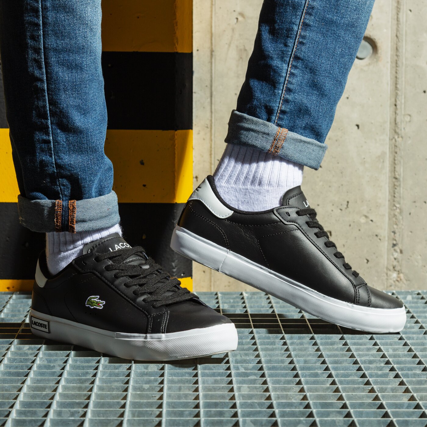 Мъжки маратонки LACOSTE POWERCOURT 0520 1 SMA 740sma0060312 цвят черен