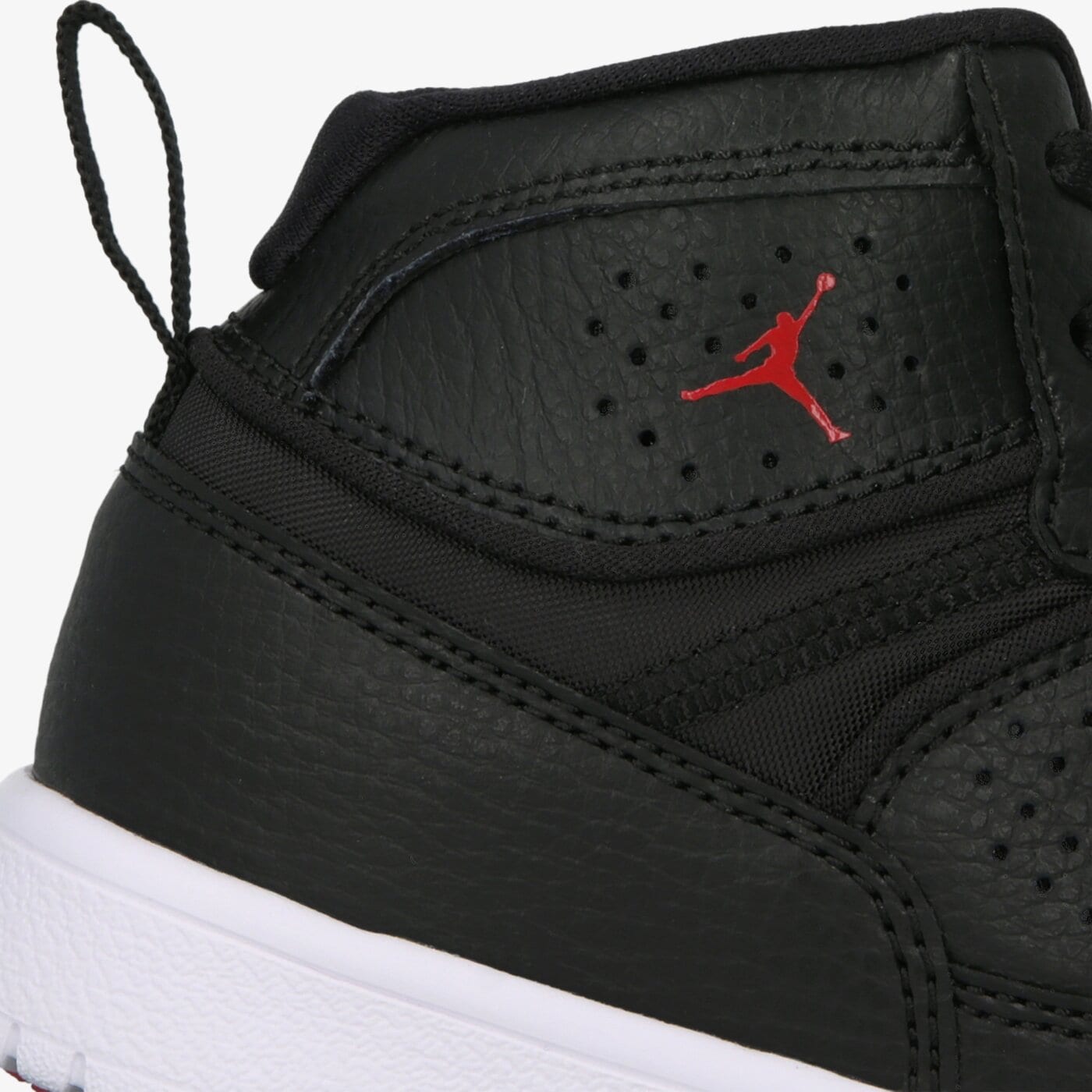 Детски маратонки JORDAN ACCESS (PS) av7942-001 цвят черен