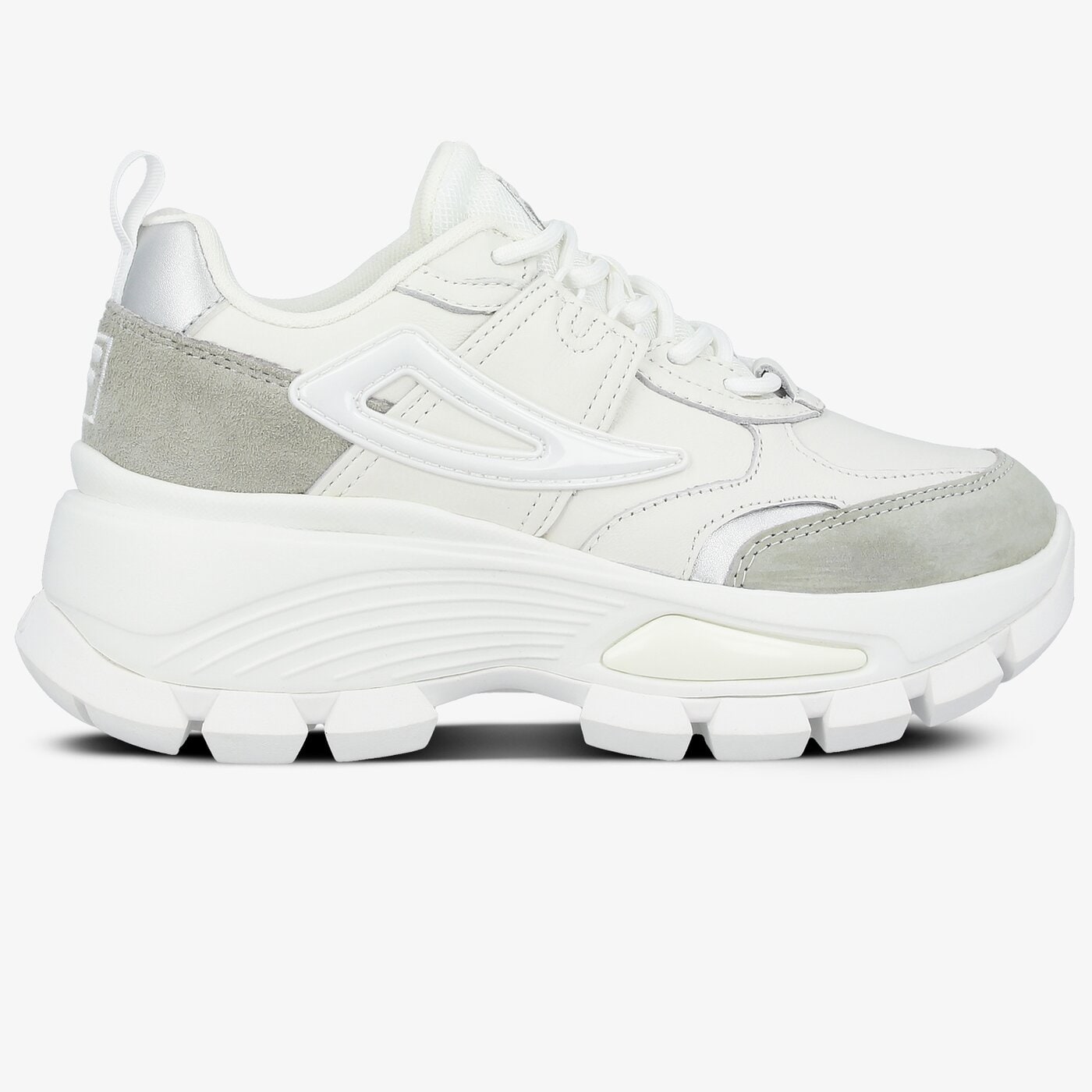 Дамски маратонки FILA CITY HIKING L WMN 10111121fg цвят бял