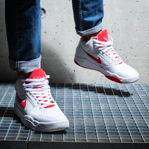 Мъжки маратонки NIKE AIR FLIGHT LITE MID dj2518-101 цвят бял