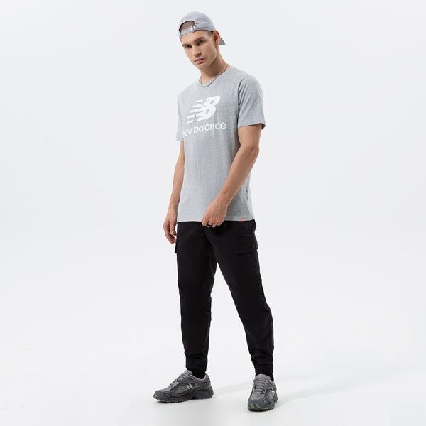 Мъжка тениска NEW BALANCE ТЕНИСКА ESSENTIALS STACKED LOGO TEE mt01575ag цвят сив