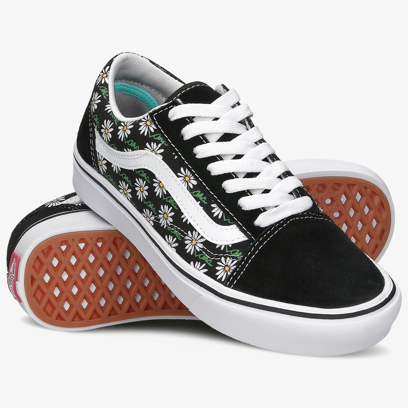 Дамски маратонки VANS UA COMFYCUSH OLD SKOOL vn0a3wma49k1 цвят многоцветен