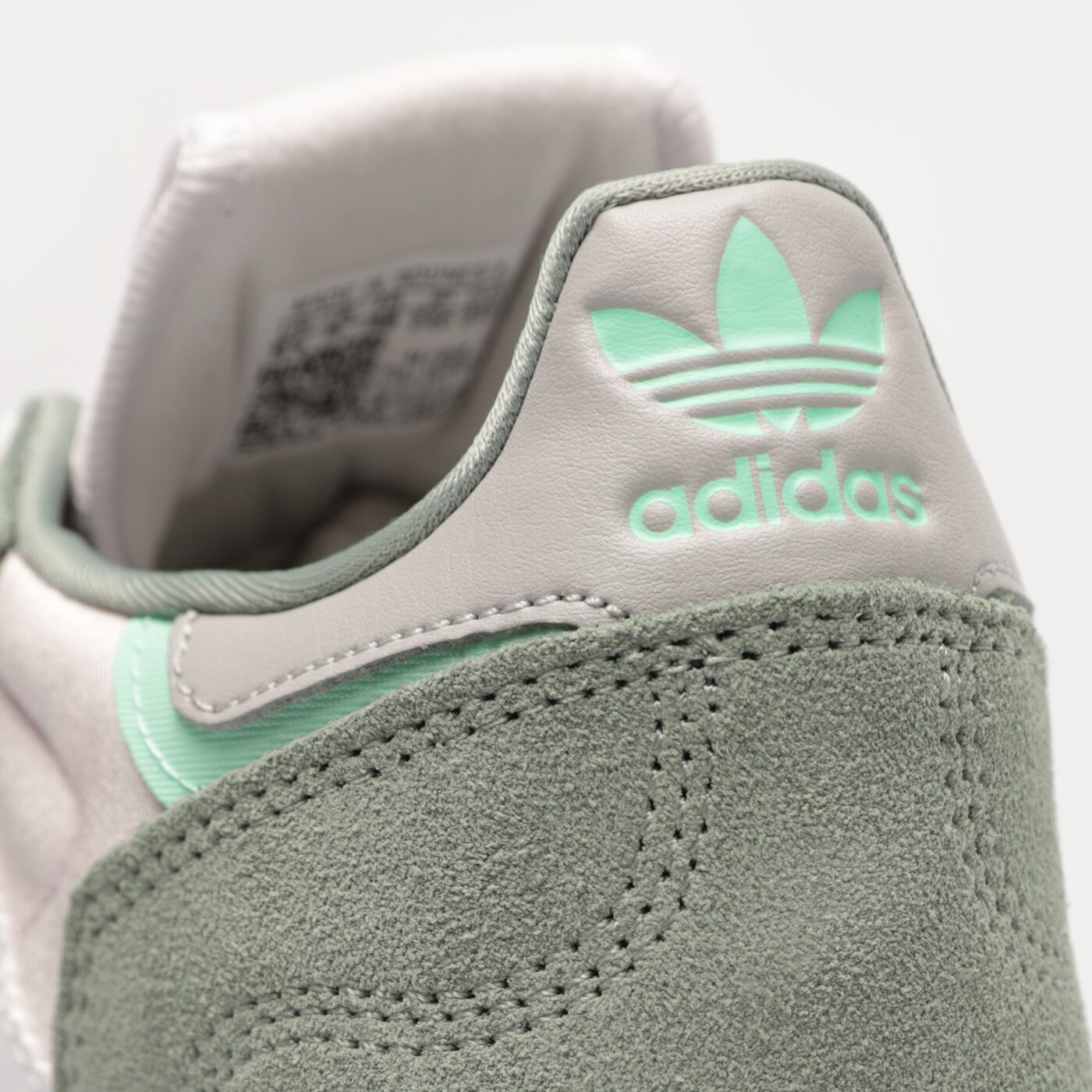 Детски маратонки ADIDAS RETROPY F2 J hq1534 цвят многоцветен