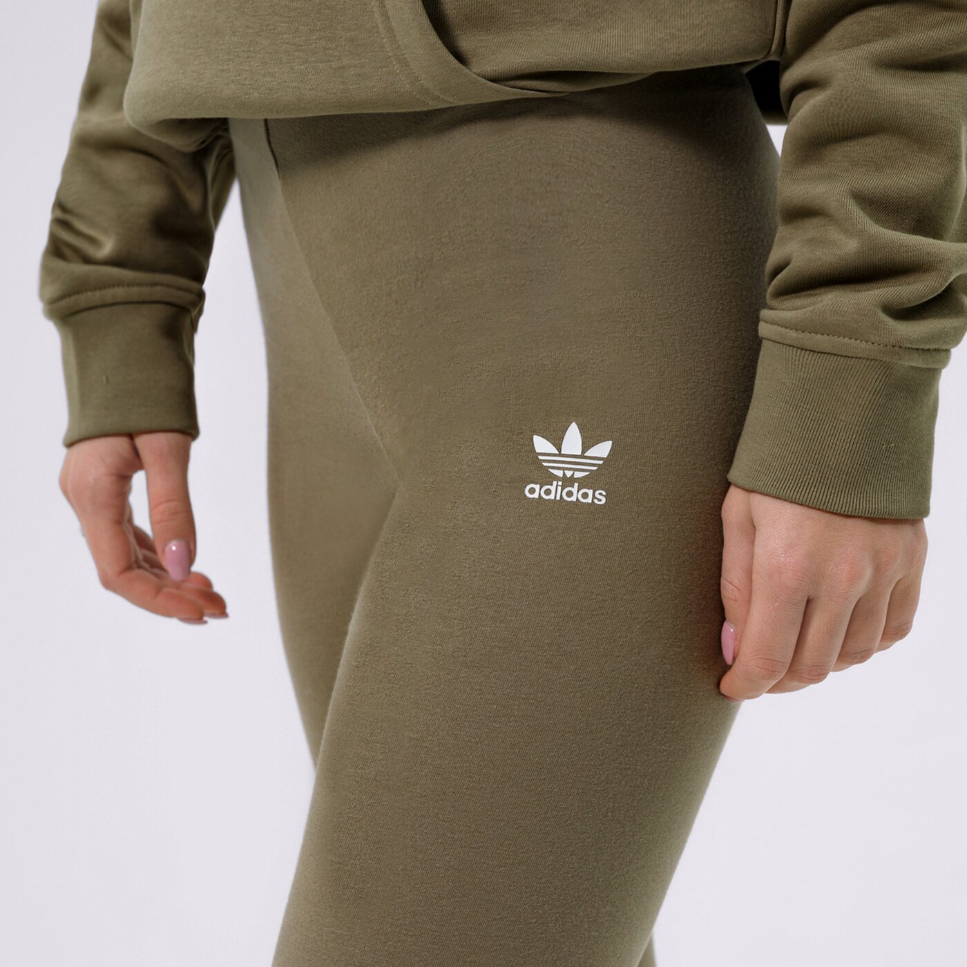 Дамски панталони ADIDAS КЛИН TIGHT h06623 цвят каки