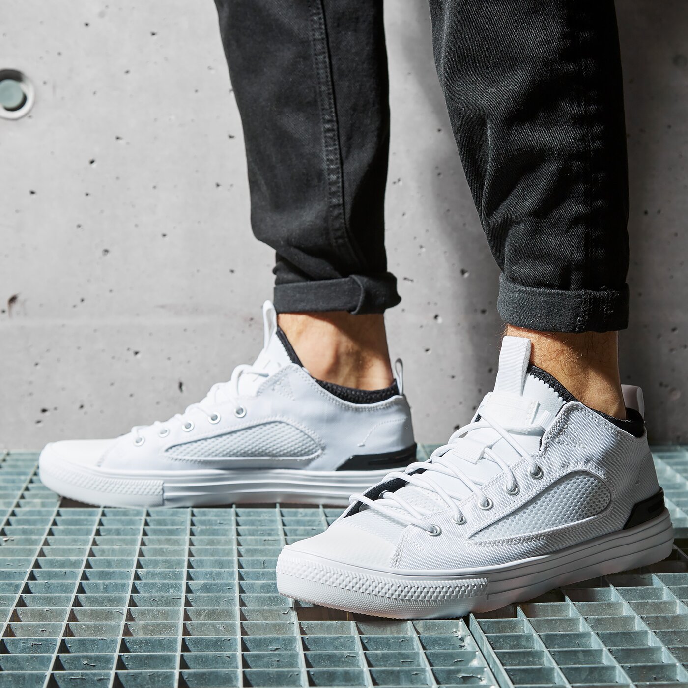 Мъжки маратонки CONVERSE CHUCK TAYLOR ULTRA  160480c цвят бял