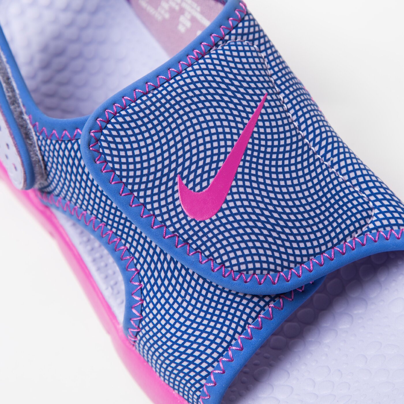 Детски чехли и сандали NIKE SUNRAY ADJUST 4 GGP 386520-504 цвят виолетов