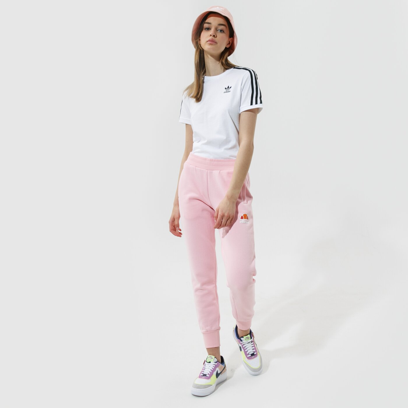Дамска тениска ADIDAS ТЕНИСКА 3 STRIPES TEE #gn2913 цвят бял