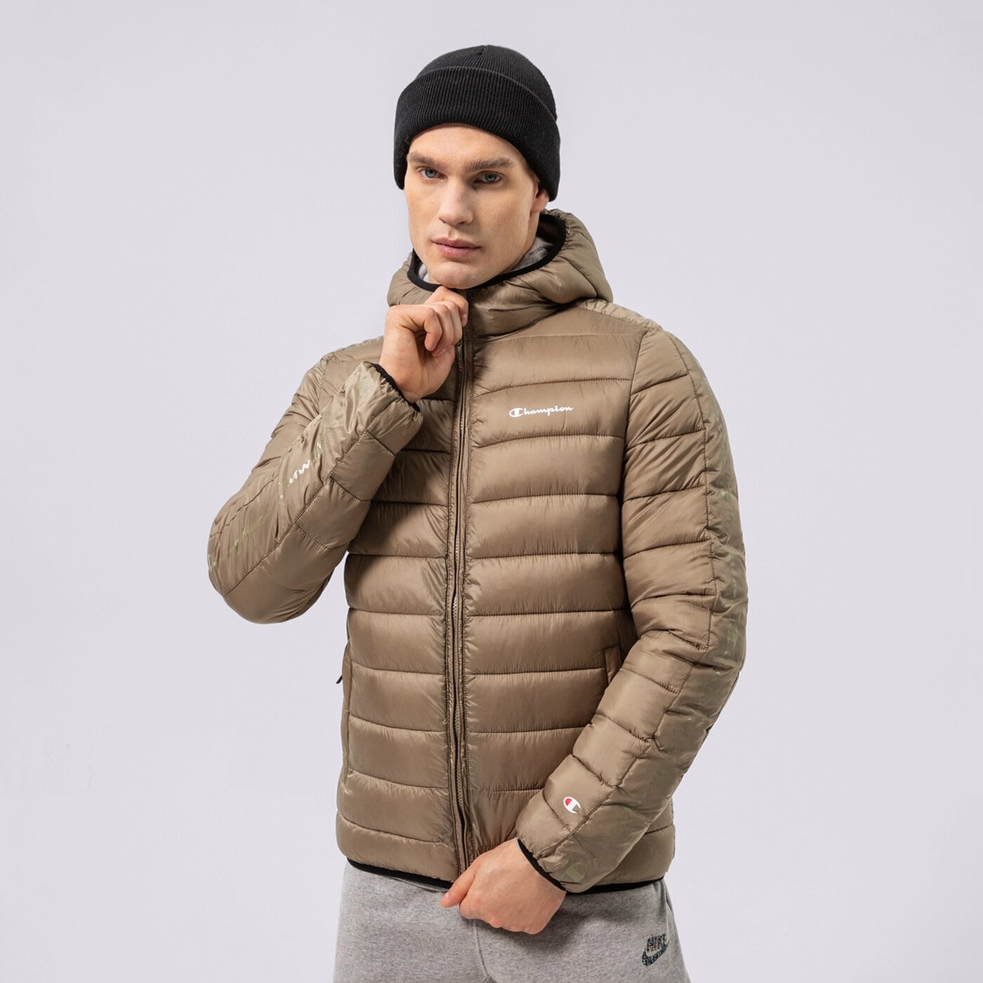 Мъжко зимно яке CHAMPION ЯКЕ ЗИМНО HOODED JACKET 216647gs044 цвят каки