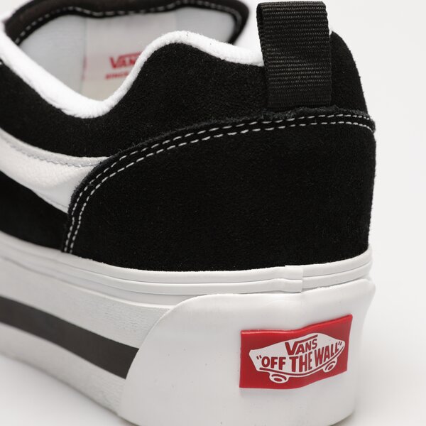 Дамски маратонки VANS KNU STACK vn000cp6ba21 цвят черен