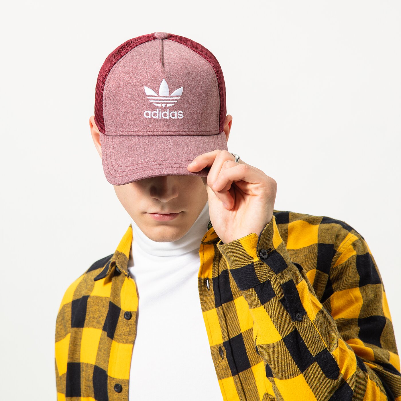 Мъжка шапка с козирка ADIDAS ШАПКА CURVED TRUCKER ic0022 цвят бордо