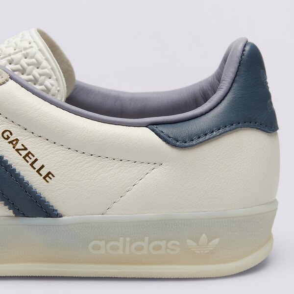 Мъжки маратонки ADIDAS GAZELLE INDOOR ig1643 цвят бял