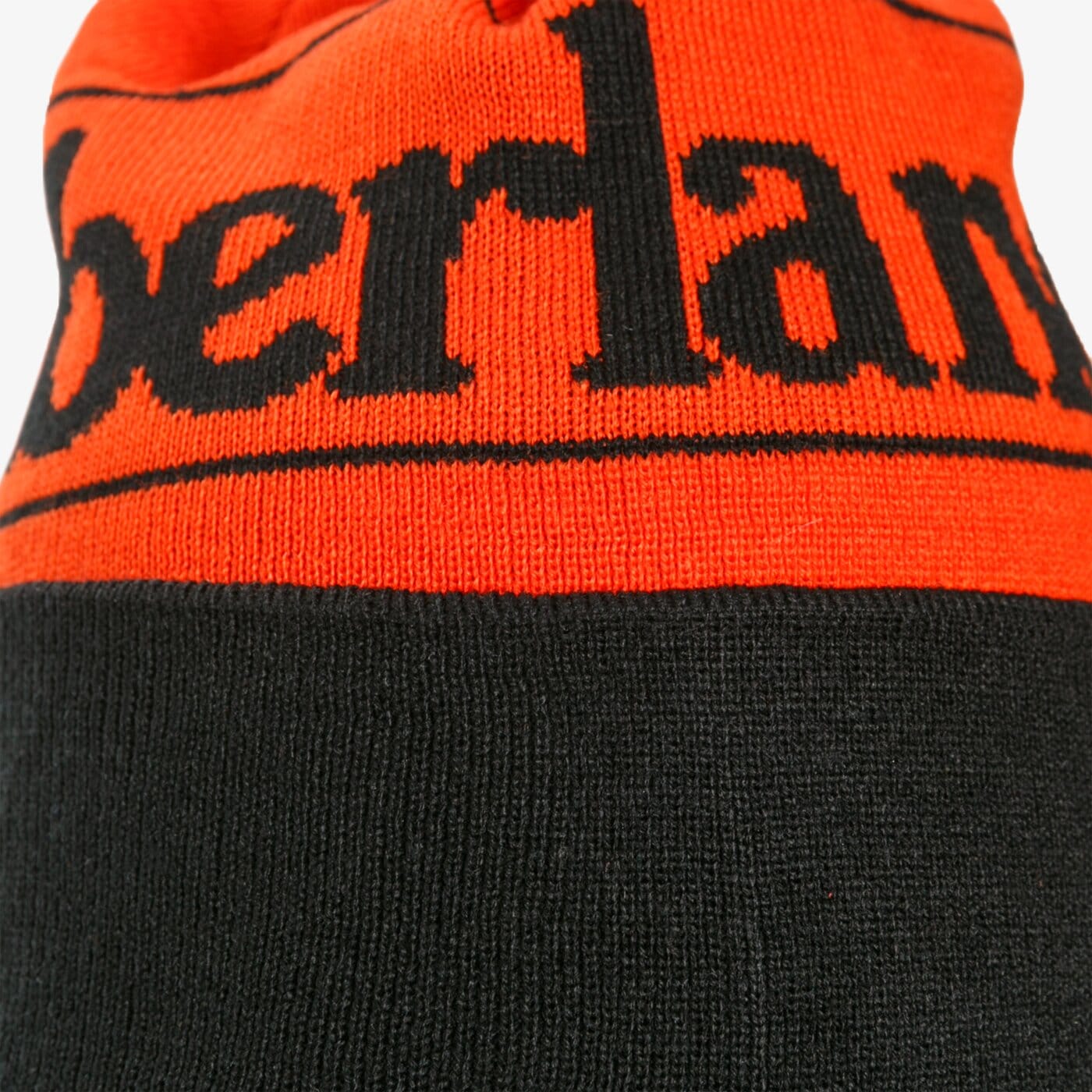 Дамска зимна шапка TIMBERLAND ЗИМНА ШАПКА YCC POM CUFFED BEANIE tb0a1eut8451 цвят оранжев