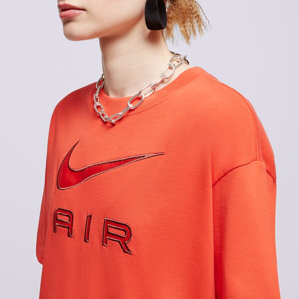 Дамска тениска NIKE AIR BOYFRIEND ТЕНИСКА dr8982-696 цвят червен