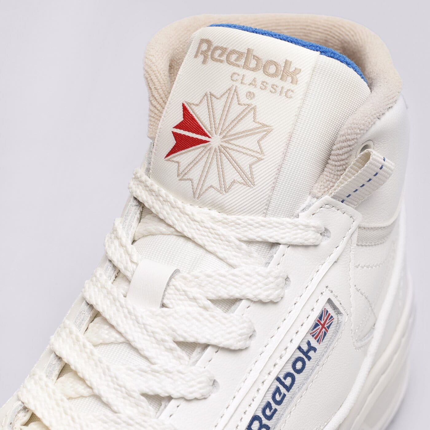 Дамски маратонки REEBOK CLUB C GEO MID gz4935 цвят бял