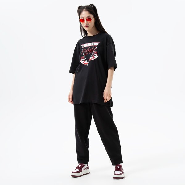 Дамска тениска JORDAN ТЕНИСКА W J FLIGHT SHOE GFX OS TEE dv1411-010 цвят черен