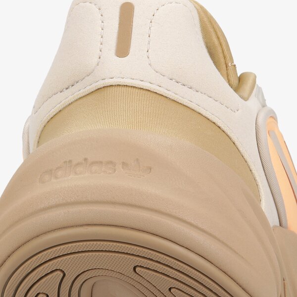 Дамски маратонки ADIDAS OZELIA h04254 цвят бежов