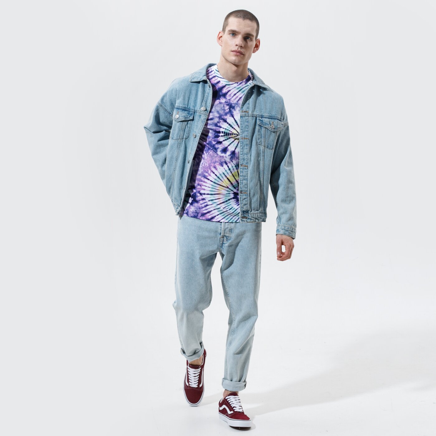 Мъжка тениска VANS ТЕНИСКА MN VANS BURST TIE DYE LS ENGLISH LAVENDER vn0a54d5z711 цвят многоцветен