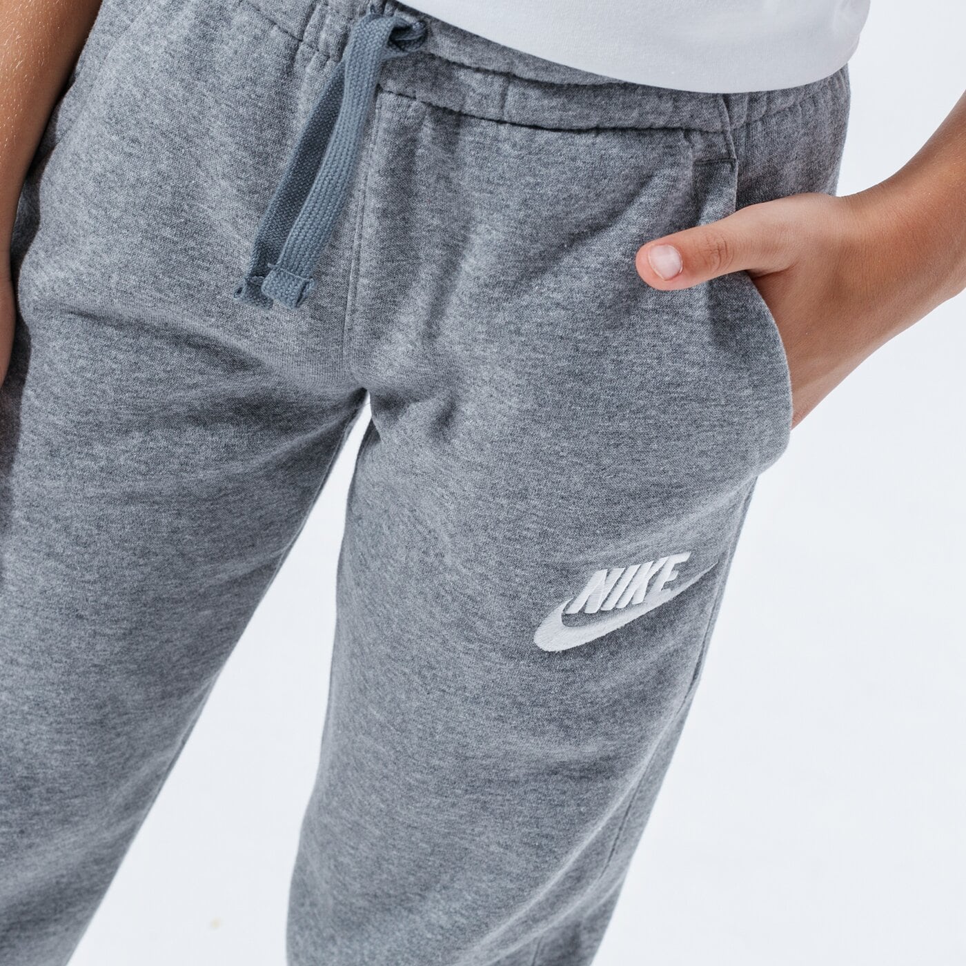 Детски панталони NIKE ПАНТАЛОНИ SPORTSWEAR CLUB FLEECE BOY ci2911-091 цвят сив