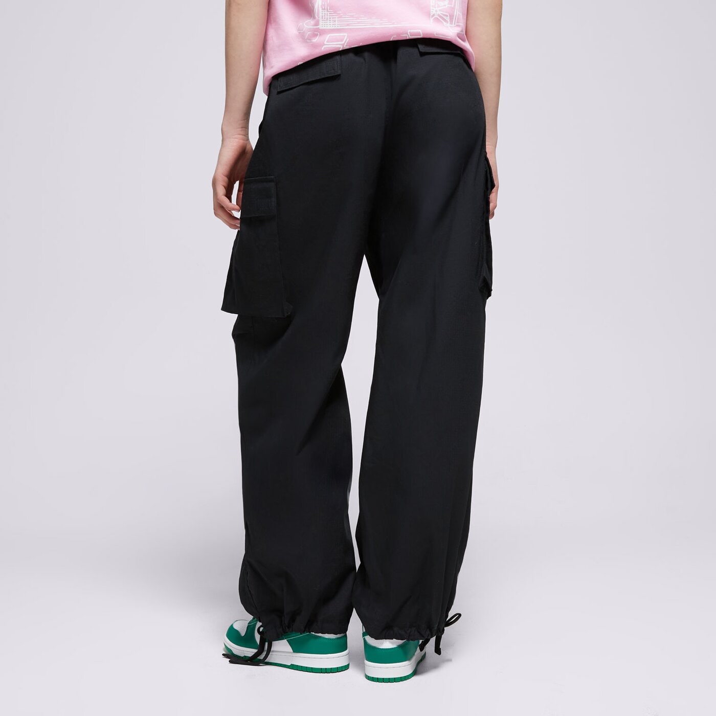 Дамски панталони NIKE ПАНТАЛОНИ W NSW STREET CARGO PANT ib1058-010 цвят черен