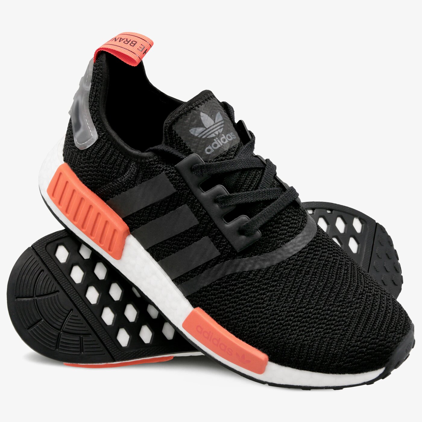 Мъжки маратонки ADIDAS NMD_R1 aq0882 цвят черен