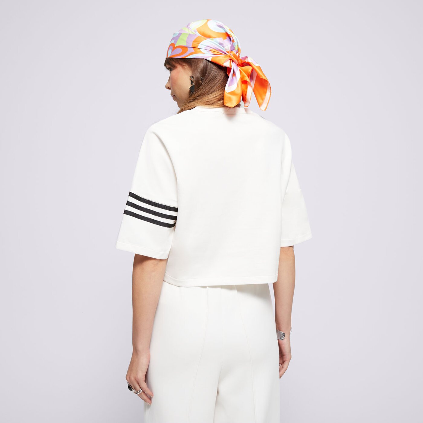 Дамска тениска ADIDAS ТЕНИСКА NEUCL TEE ix9876 цвят бял