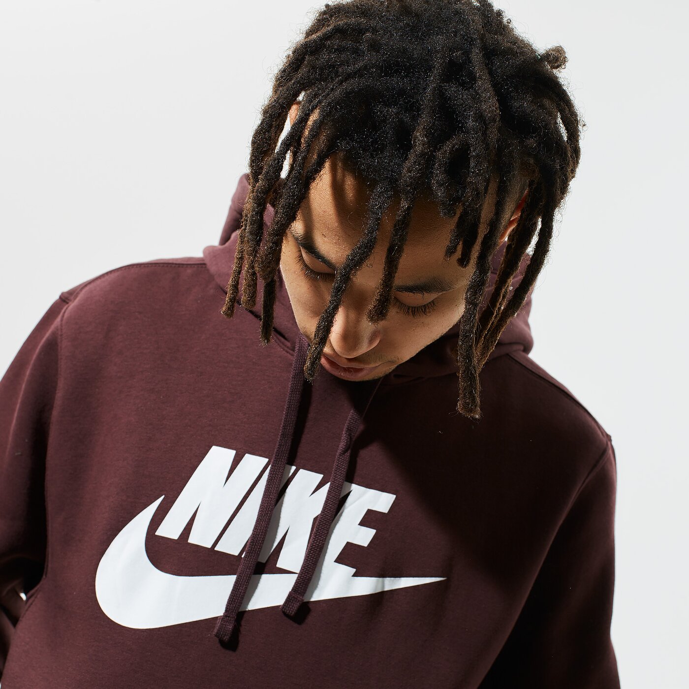 Мъжки суичър NIKE СУИТЧЪР С КАЧУЛКА SPORTSWEAR CLUB FLEECE bv2973-263 цвят бордо