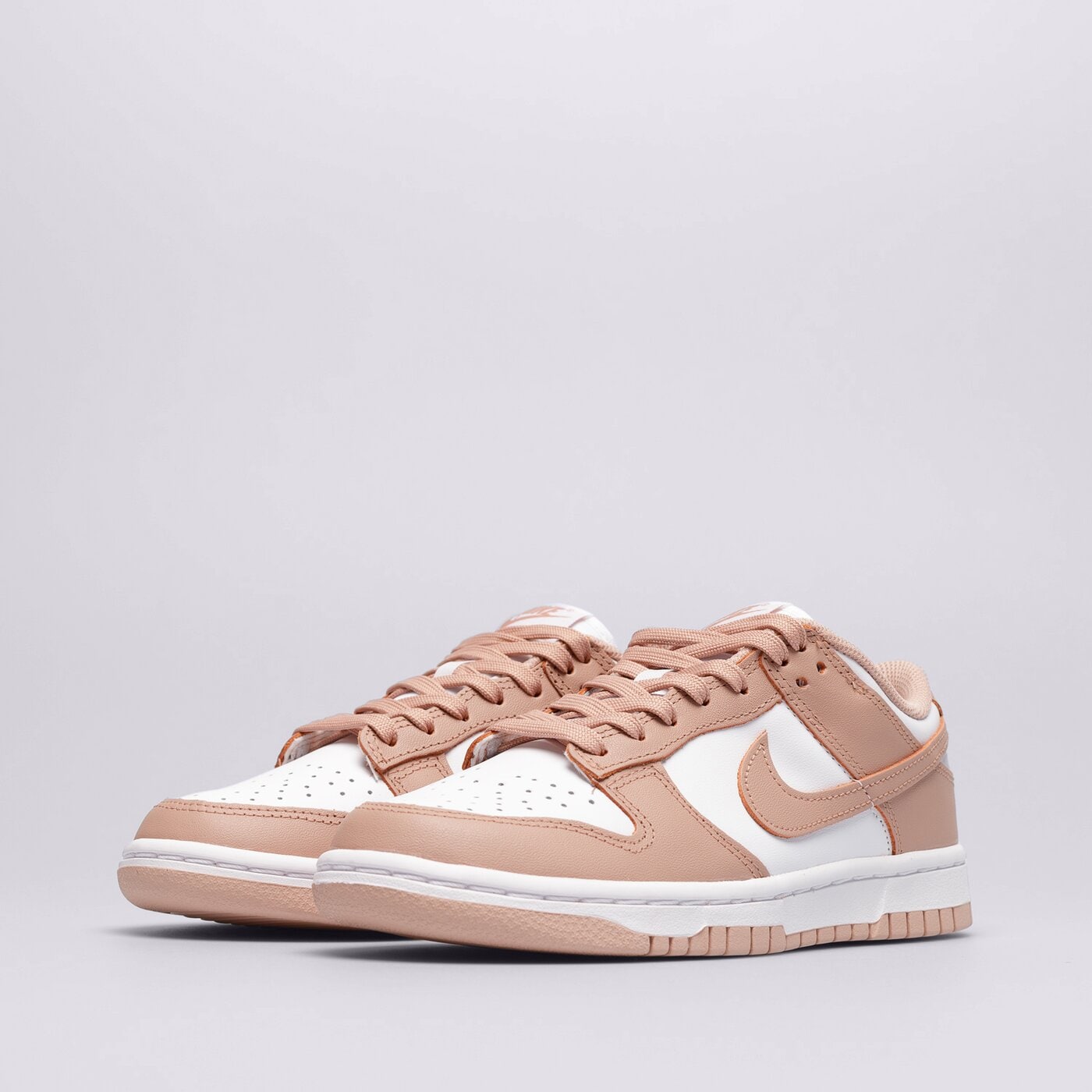 Дамски маратонки NIKE DUNK LOW dd1503-118 цвят розов