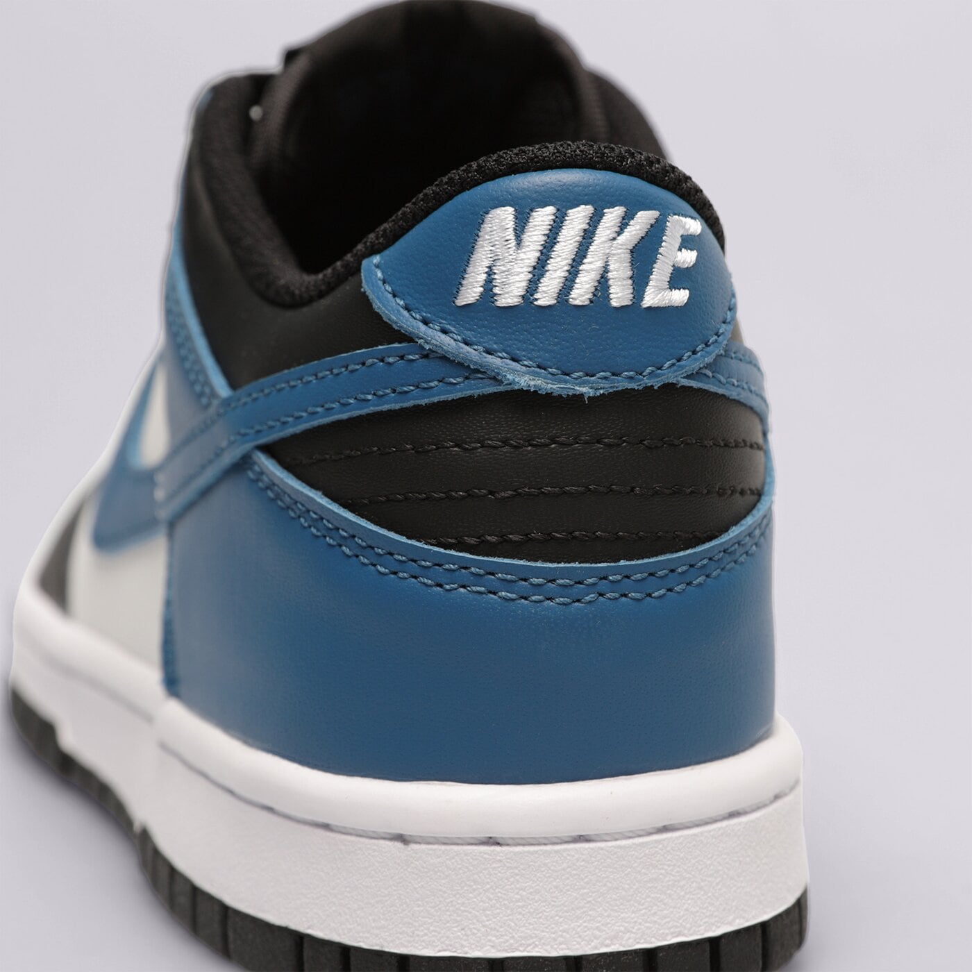 Детски маратонки NIKE DUNK LOW dh9765-104 цвят черен