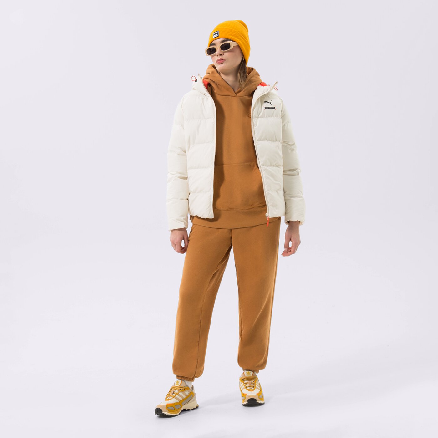 Дамски панталони PUMA ПАНТАЛОНИ PUMA INFUSE SWEATPANTS 535644-74 цвят горчица