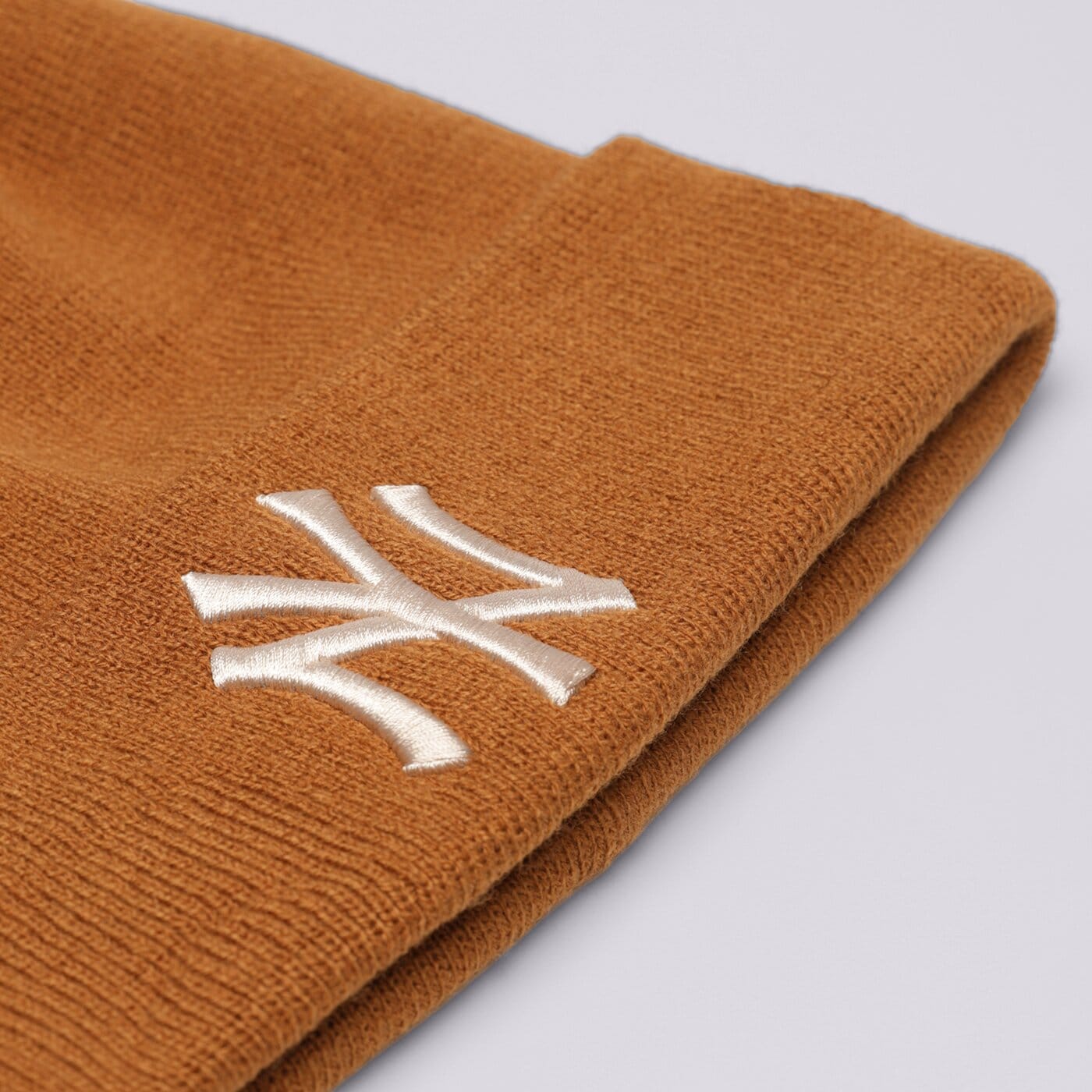 Мъжка зимна шапка NEW ERA ШАПКА LE BEANIE NYY BRW NEW YORK YANKEES 60364360 цвят кафяв