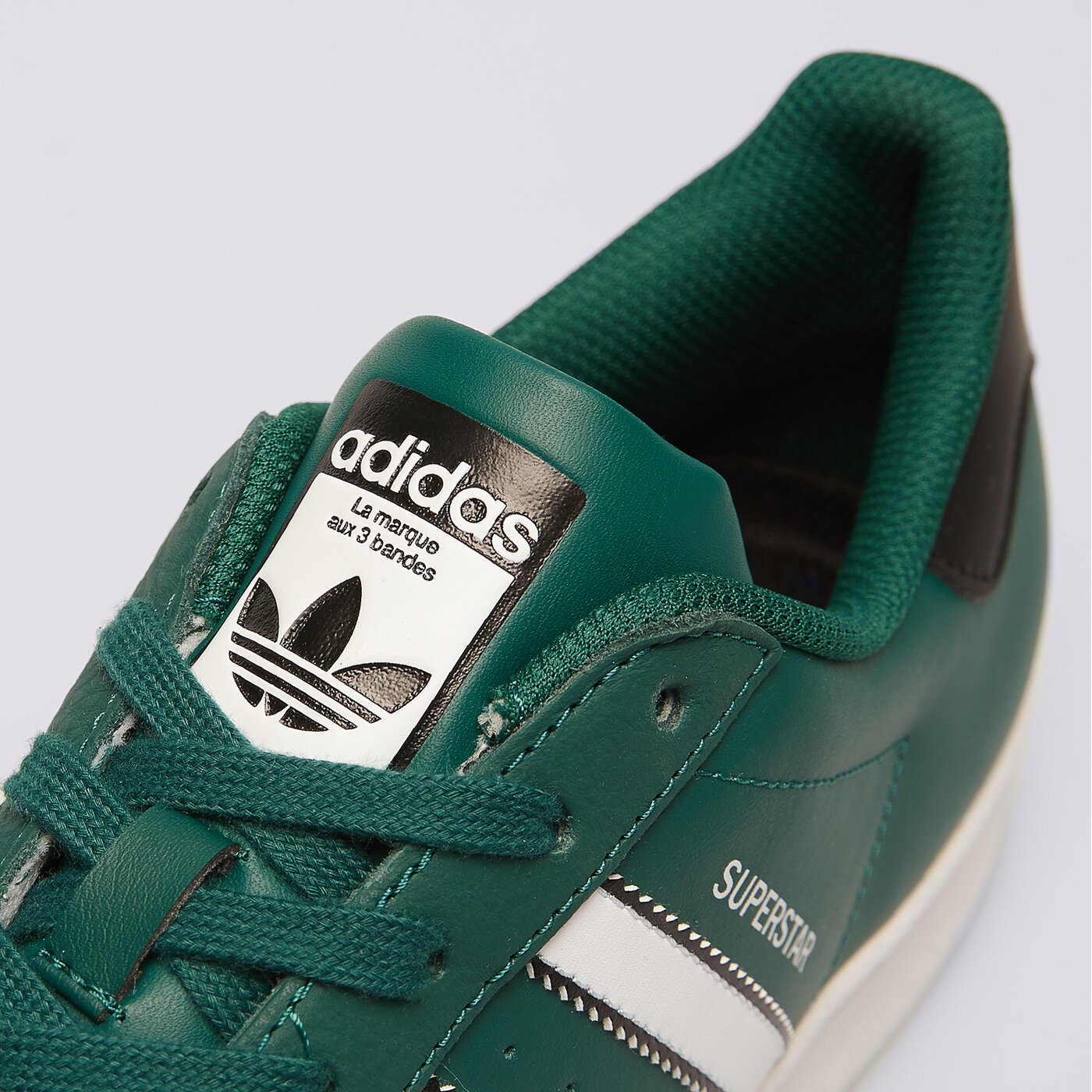 Мъжки маратонки ADIDAS SUPERSTAR  if3633 цвят зелен