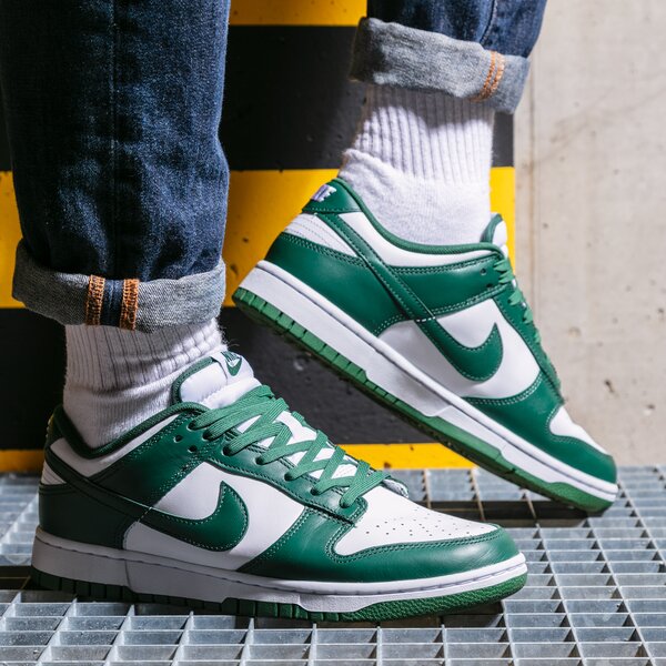 Мъжки маратонки NIKE DUNK LOW RETRO dd1391-101 цвят бял