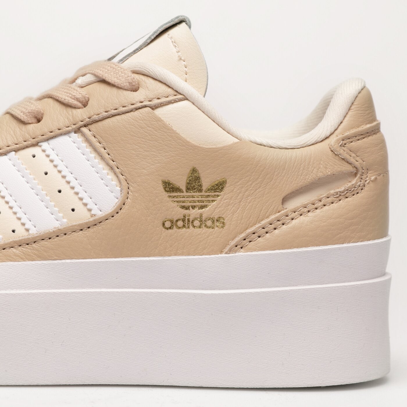 Дамски маратонки ADIDAS FORUM BONEGA W if4829 цвят бежов