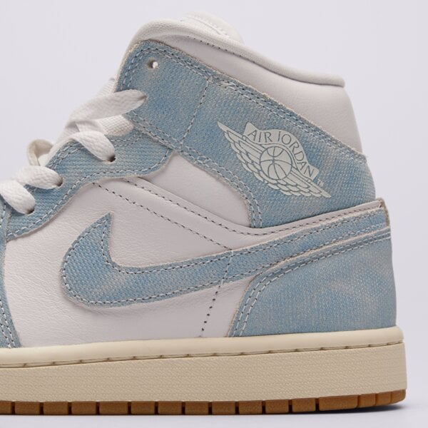 Дамски маратонки WMNS AIR JORDAN 1 MID SE  hq2005-100 цвят бял