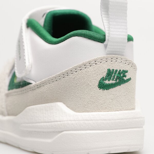 Детски маратонки JORDAN STADIUM 90 dx4396-103 цвят бял