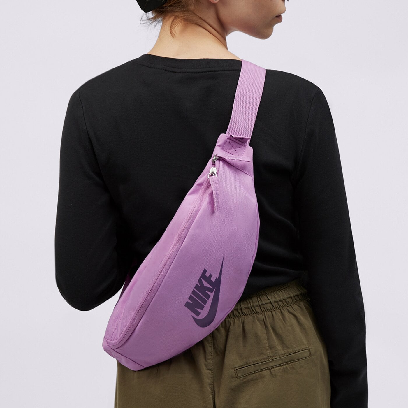 Дамска чанта за кръст NIKE ЧАНТА NK HERITAGE WAISTPACK  db0490-532 цвят виолетов