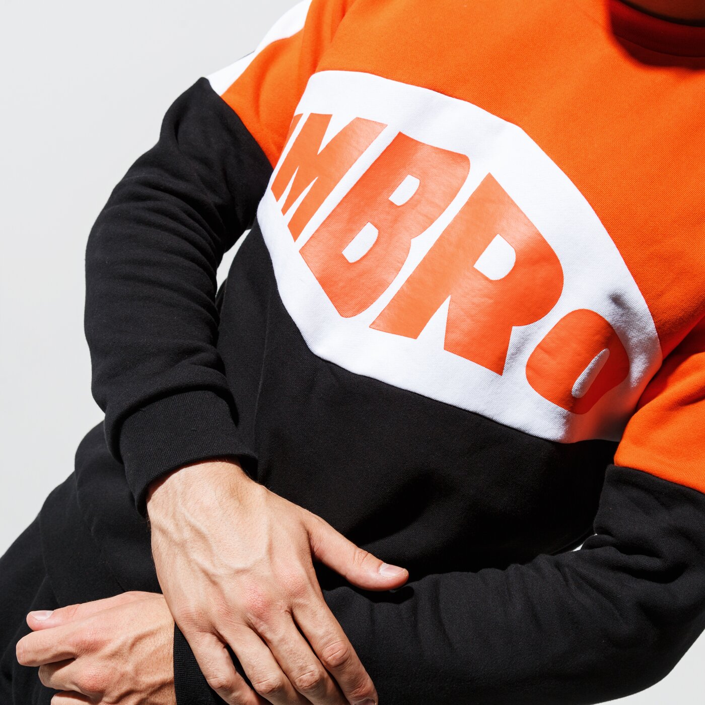 Мъжки суичър UMBRO СУИТЧЪР CLASSIC SWEATSHIRT ul39blm85001 цвят черен