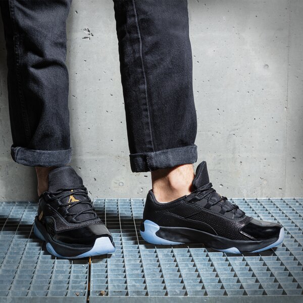 Мъжки маратонки JORDAN AIR 11 CMFT  do0613-007 цвят черен