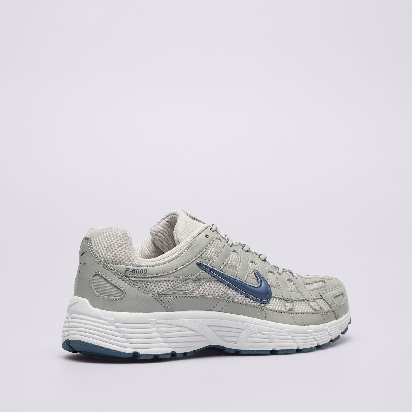 Детски маратонки NIKE P-6000 BG hv5064-005 цвят сив