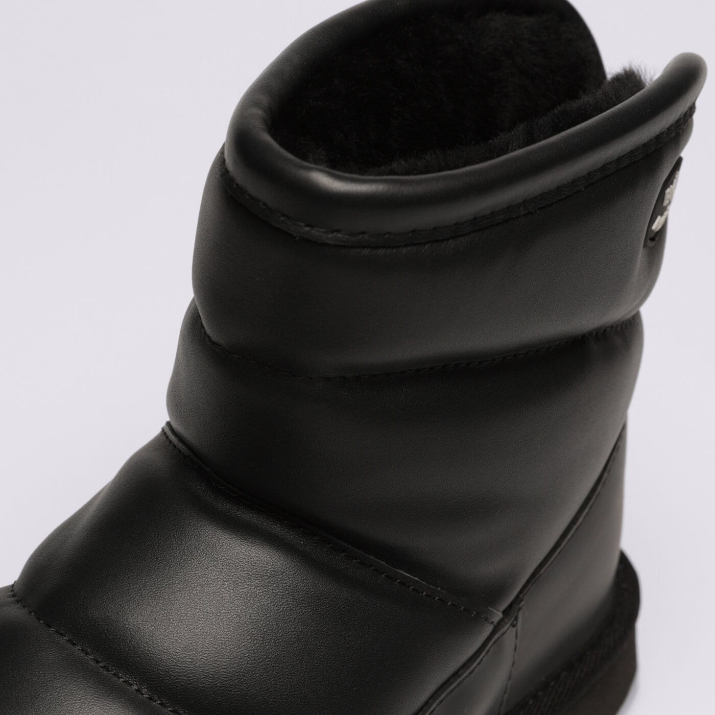 Дамски кежуал EMU AUSTRALIA VALERIE w12913black цвят черен