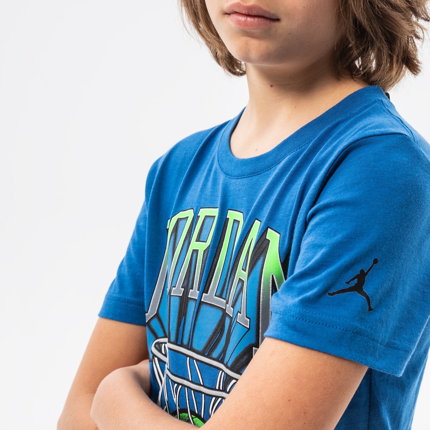 Детска тениска JORDAN ТЕНИСКА JORDAN HOOP STYLE SS TEE BOY 95b231-baj цвят син