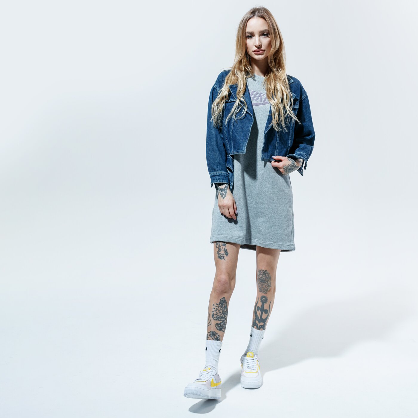 Дамски NIKE РОКЛЯ SPORTSWEAR cu6401-063 цвят сив