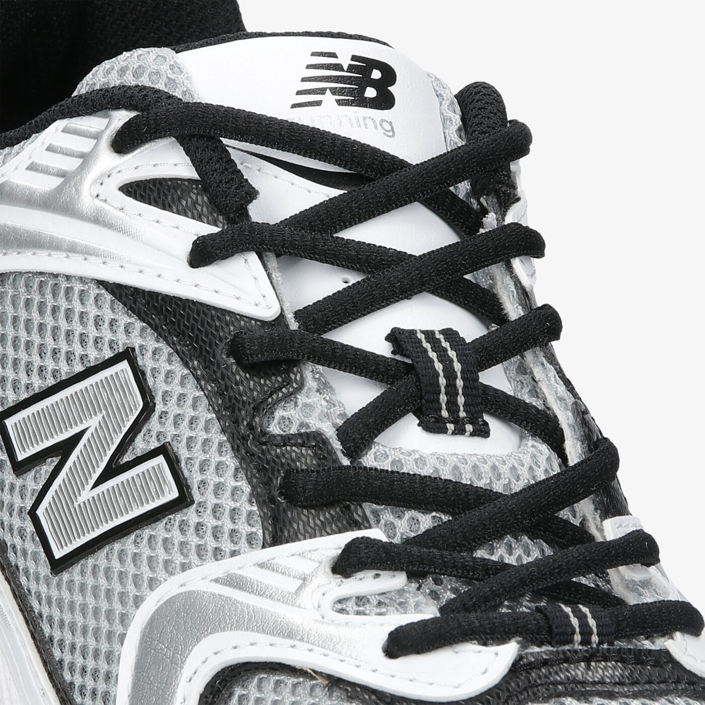 Мъжки маратонки NEW BALANCE 530  mr530usx цвят бял
