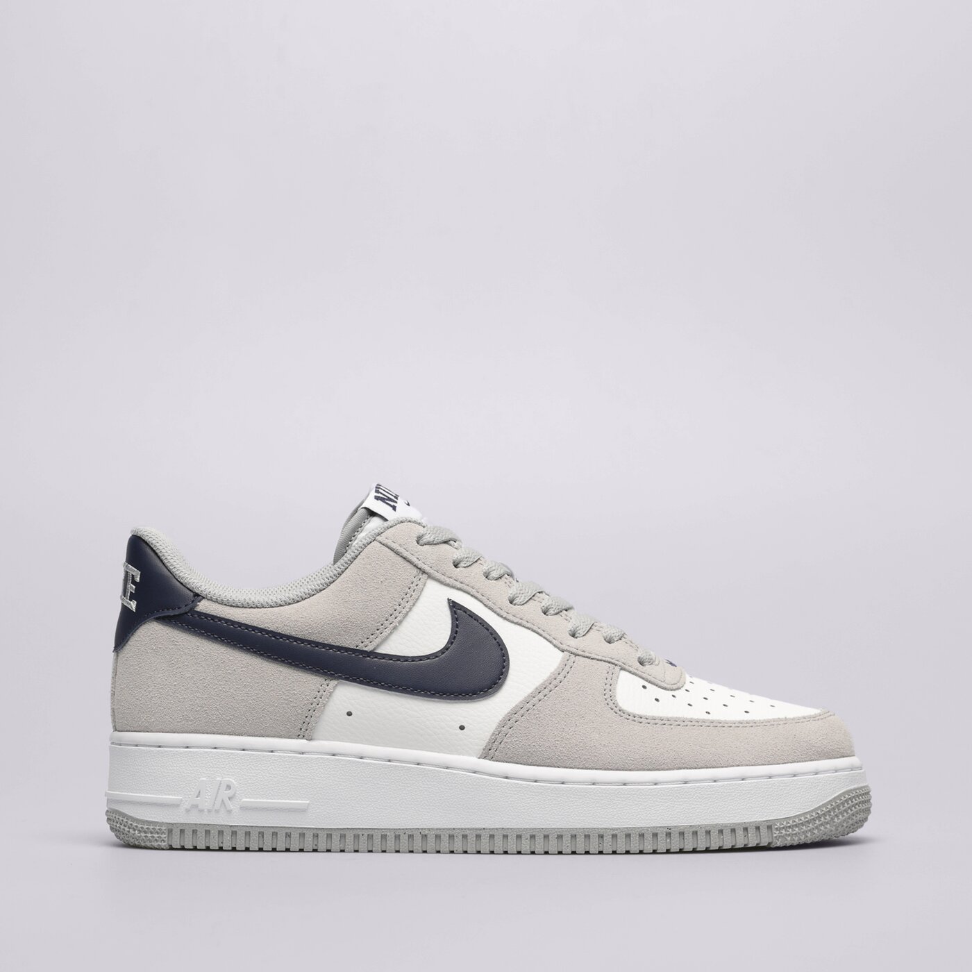 Мъжки маратонки NIKE AIR FORCE 1 '07 fd9748-001 цвят сив