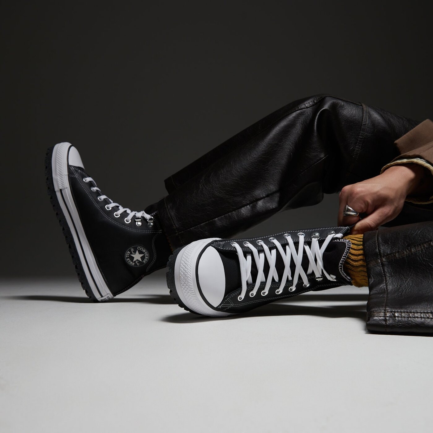 Мъжки маратонки CONVERSE CHUCK TAYLOR ALL STAR CITY TREK WP a04480c цвят черен