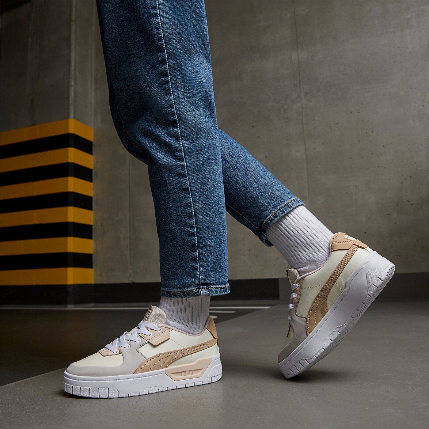 Дамски маратонки PUMA CALI DREAM PASTEL WNS PUMA 385597-04 цвят бял