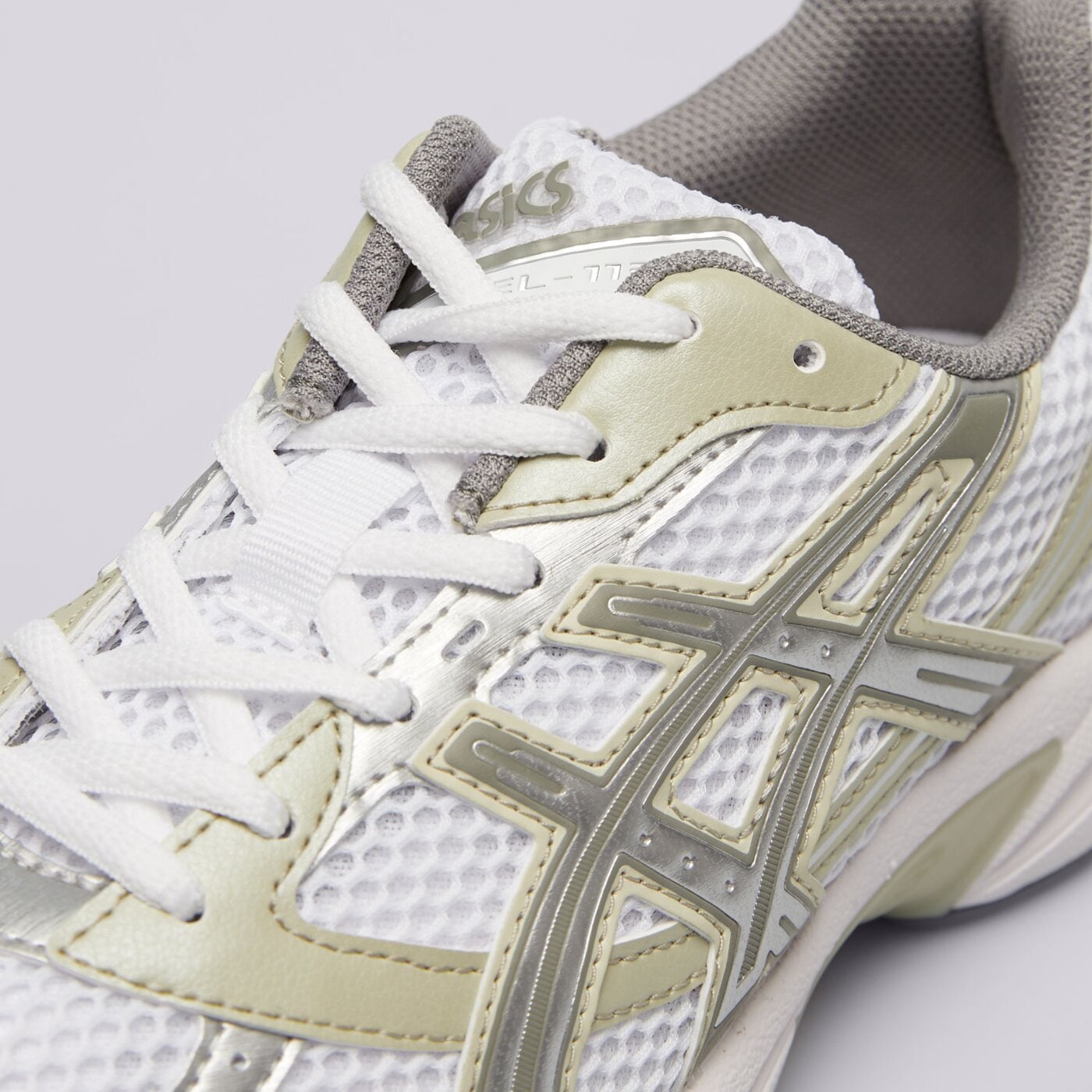 Дамски маратонки ASICS GEL-1130 1202a164_124 цвят бял