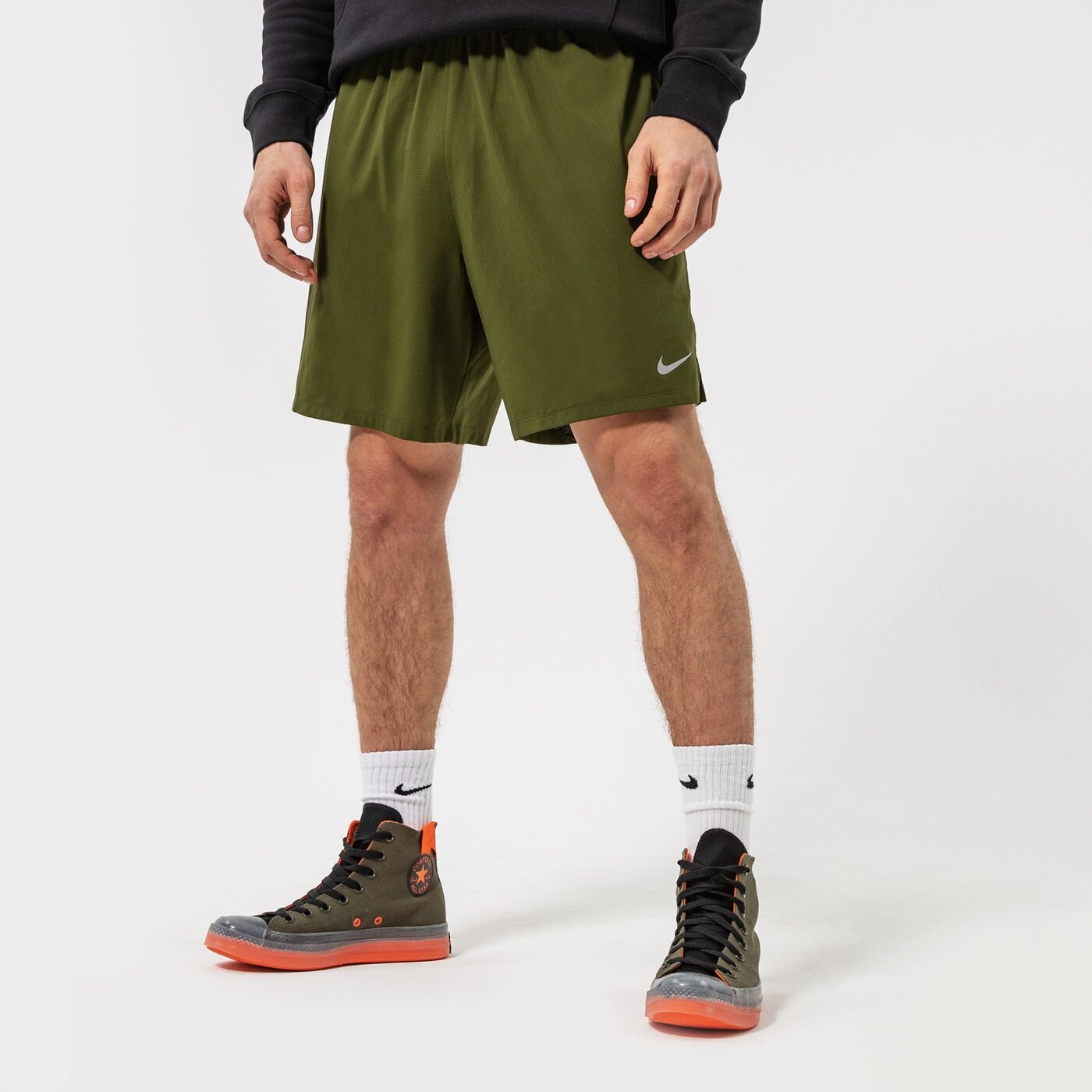 Мъжки къси панталони NIKE ШОРТИ PHENOM 2IN1 SHORT 683279-331 цвят зелен