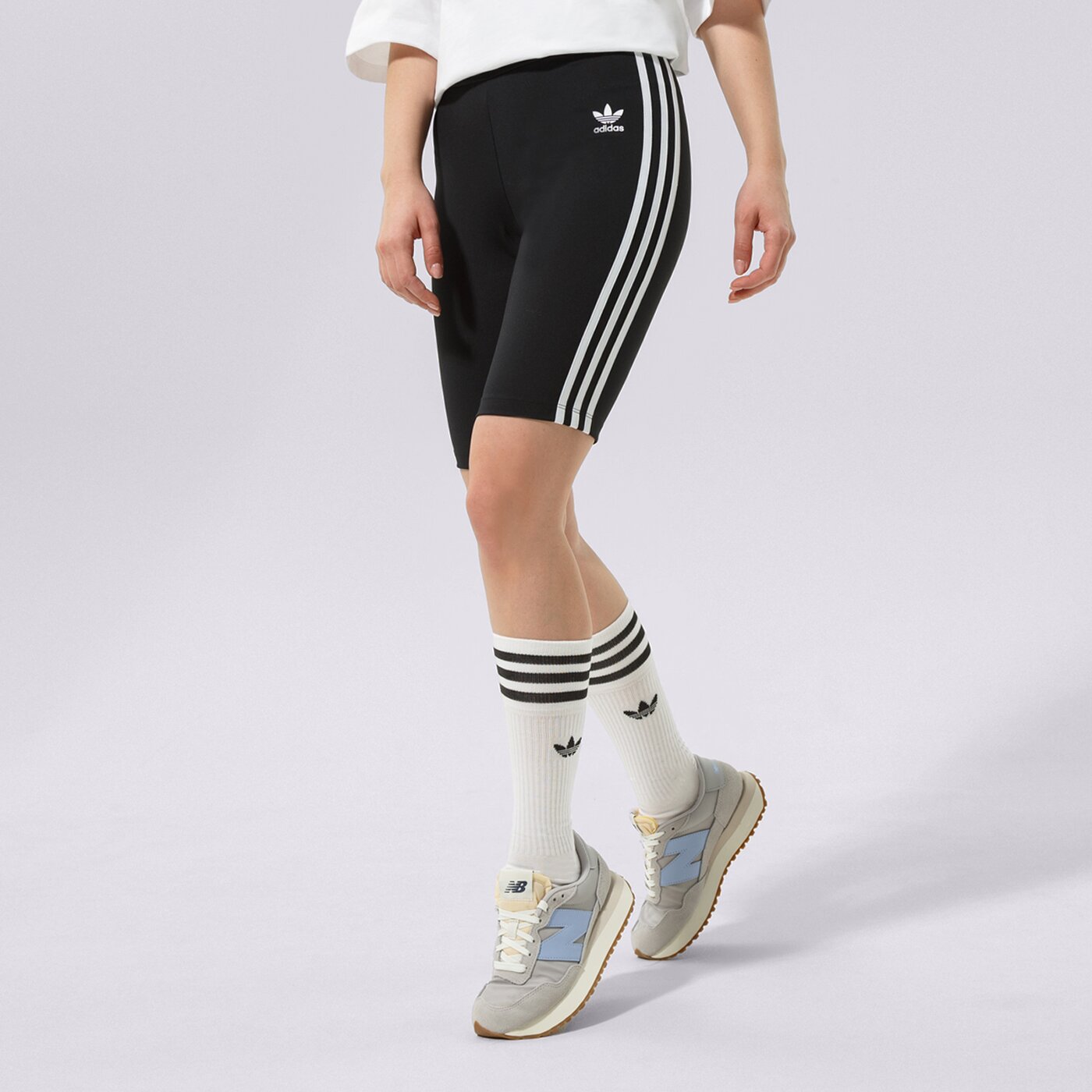 Дамски къси панталони ADIDAS ШОРТИ HW TIGHTS gn2842 цвят черен