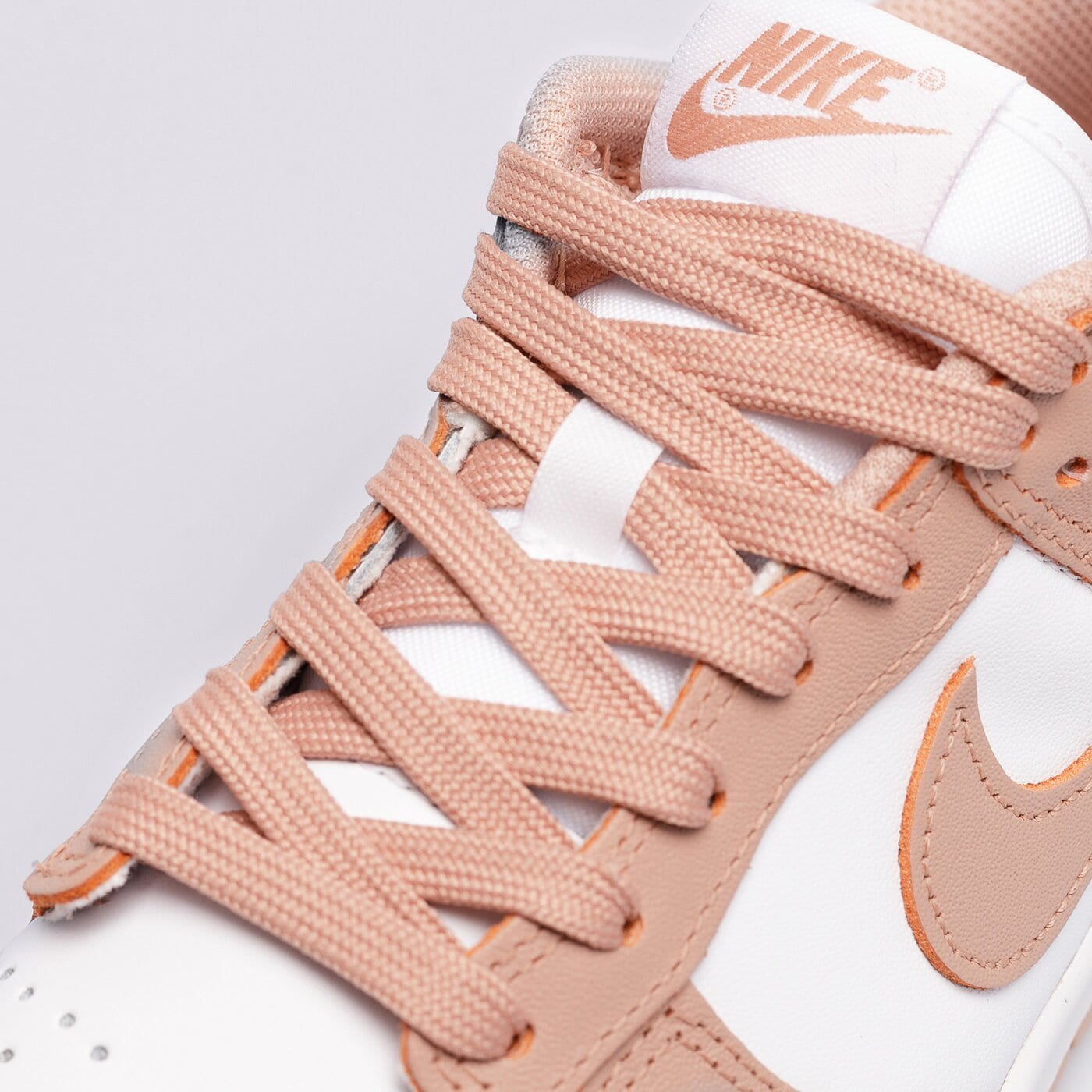 Дамски маратонки NIKE DUNK LOW dd1503-118 цвят розов